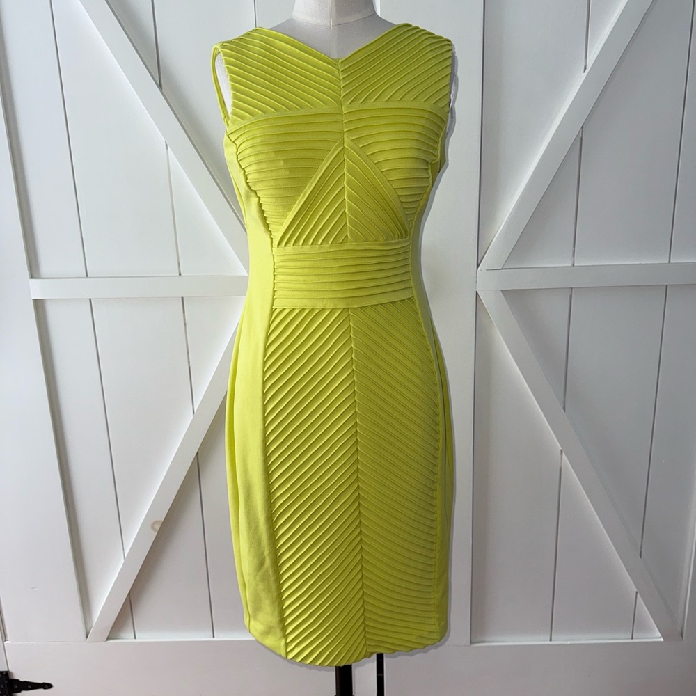 Calvin Klein Women's Yellow Sleeveless Midi Dress